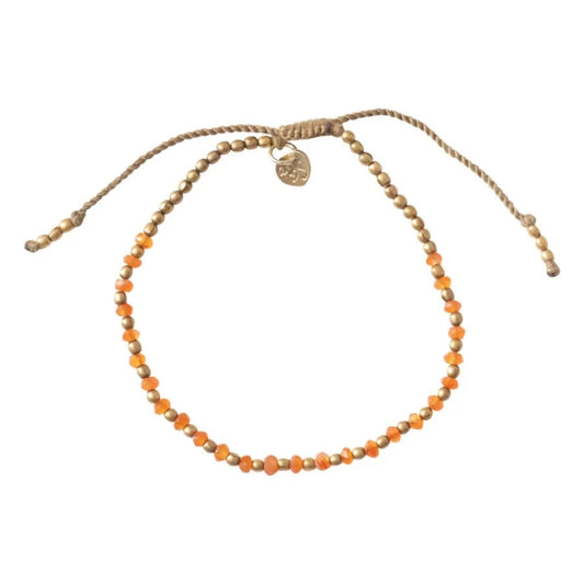 Armband met gouden en carneool kralen