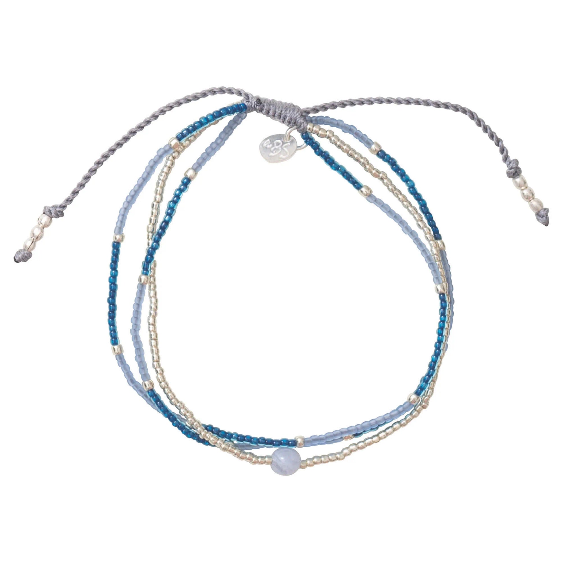 Armband met zilveren en lapis lazuli kralen met schuifslot