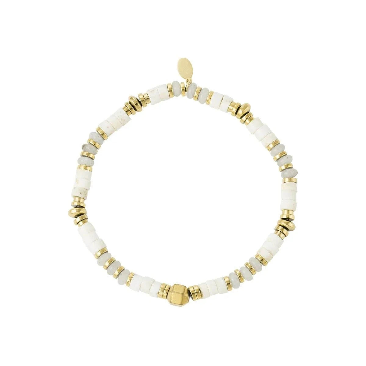 elastische armband met goudkleurige kralen en witte hematiet stenen