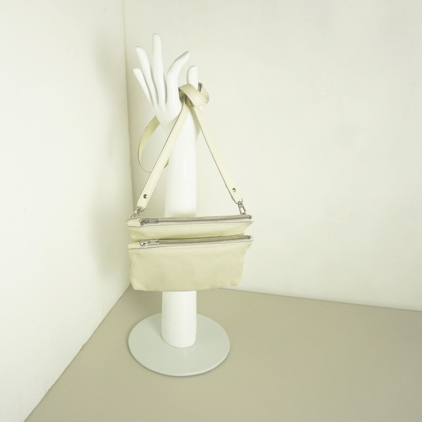 Gerecycled Leren Schoudertas Creme Naomi Rachel Tíman Maybag Afneembaar Klein Tasje