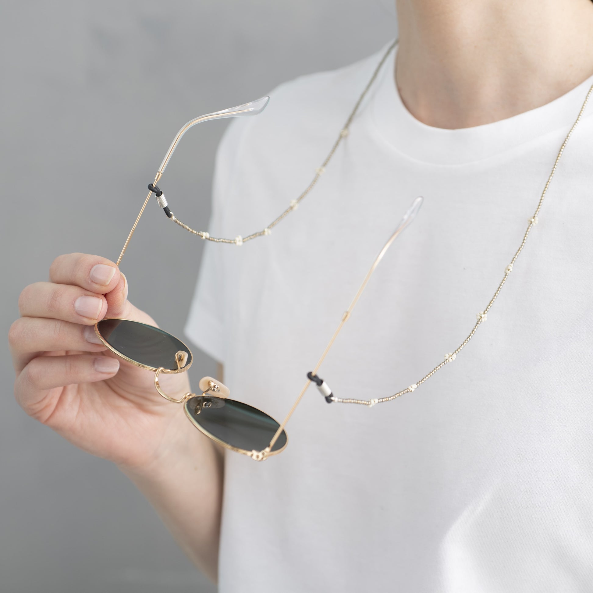 Duurzame Mode | A Beautiful Story Flower Smokey Quartz Silver Glasses Cord