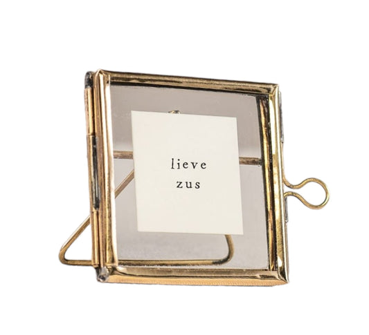 Mini goudkleurig hanglijstje met standaard en tekst lieve zus