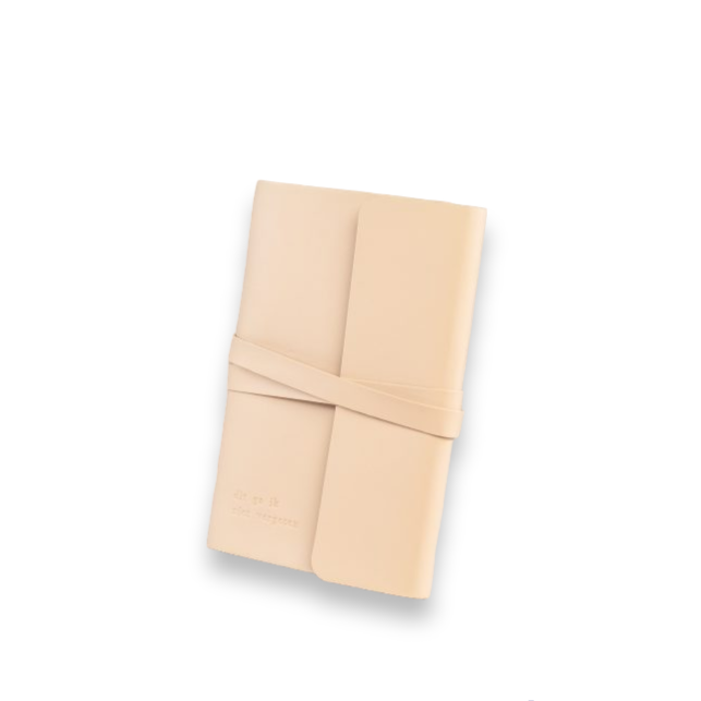 notebook met veganleather omslag met gestansde woorden dit ga ik niet vergeten