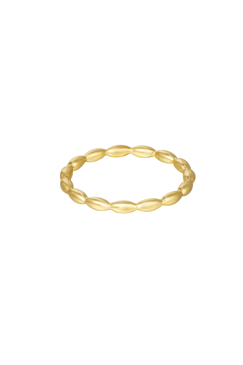 Goudkleurige roestvrijstalen ring van aaneengesloten ovalen