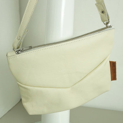 Recycled Leren Schoudertas Naomi Rachel Tíman Creme Smallbag
