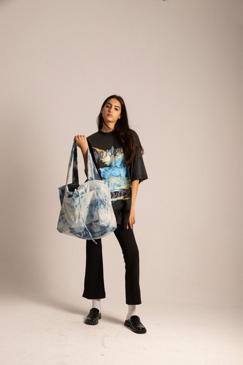 Harmonized Maxi bag Hennep reversible  Blue Ice Dye Hemper model female