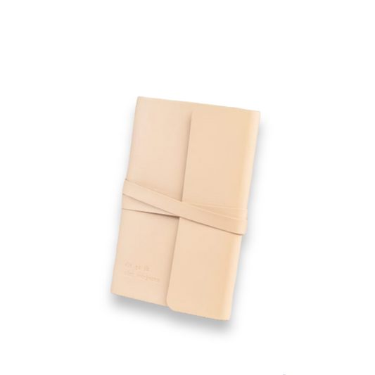 notebook met veganleather omslag met gestansde woorden dit ga ik niet vergeten